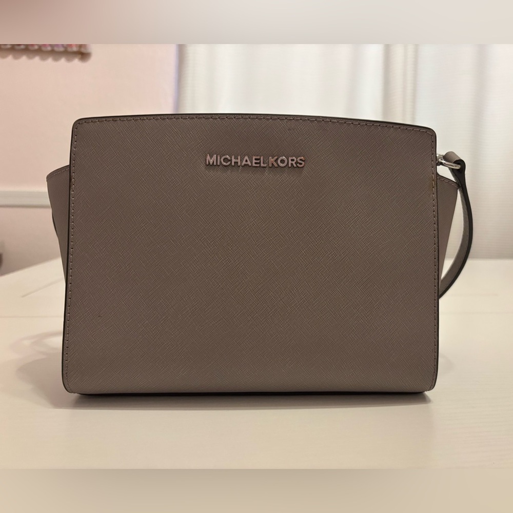 Michael Kors Gray/Silver Crossbody Bag